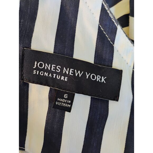 Jones New York Navy &‎ White Chevron Striped V-Neck Dress, Size 6 - Picture 4 of 6